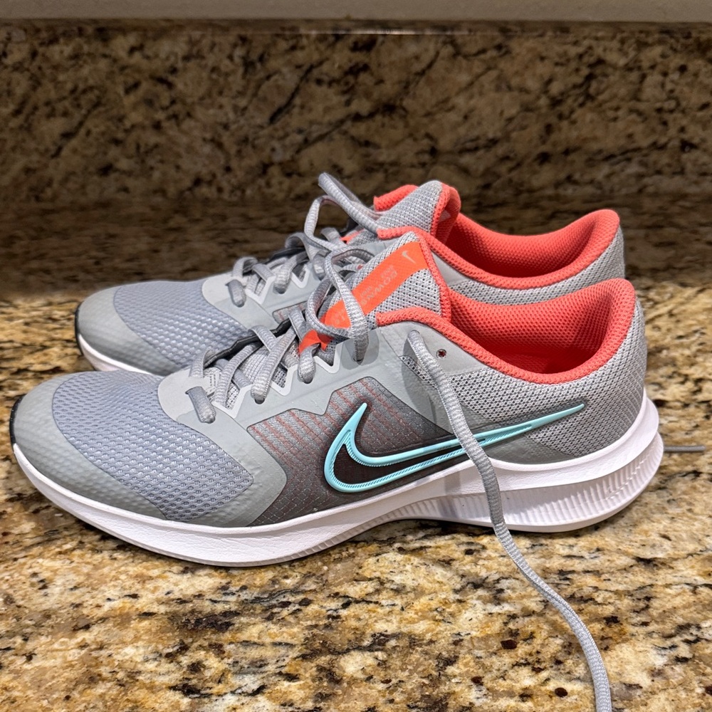 Nike Women's Athletic Shoes in Gray and Coral with Teal Accents